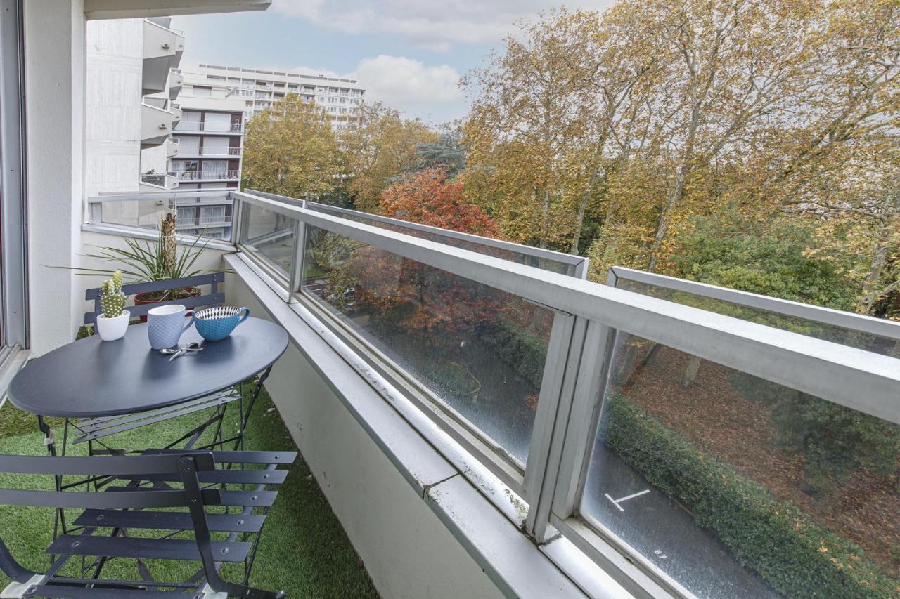 Chic Appartement Vue Sur Parc Au Calme Angers Kültér fotó